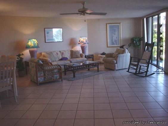 1800 Atlantic Suites Key West Interior photo